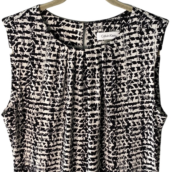 CALVIN KLEIN Blouse - Picture 8 of 9